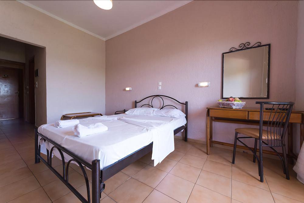 Galaxy Hotel Argostoli  Eksteriør bilde